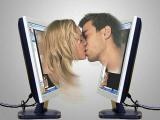 Неважно, где ты встретишь свою любовь - на улице или в Интернете...