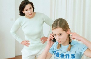 Безусловная любовь детей к родителям – это миф, за который многие заплатили высокую цену, и, тем не менее, он продолжает жить.