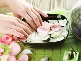 Укрепление ванночками для ногтей. Уход за руками