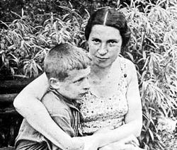 Герои ее наивных стихов уже давно перешагнули порог детской. Но ее творчество оказалось