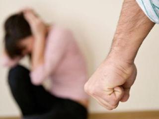 Абьюзивные отношения в семье становятся нормой?