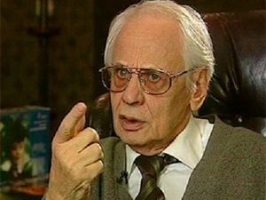 Очень красивое имя и фамилия как будто специально придуманы — Эльза Леждей.